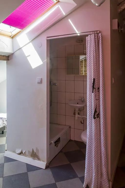 Homestay Attic Place Apartment Warsaw Poland